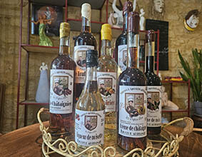 les bouteilles d'apéritifs et liqueurs des Pépites d'Isa